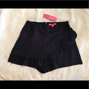 Lilly Pulitzer • Navy Faye Skort • Size 8